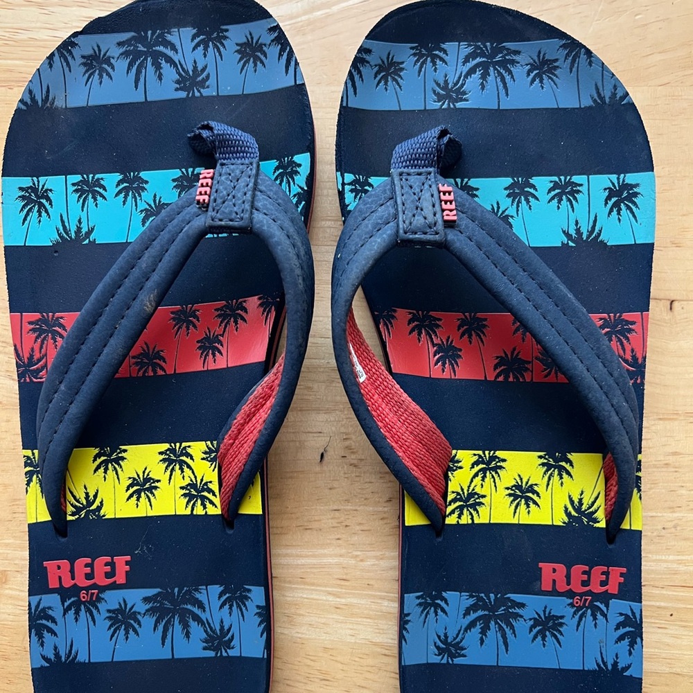 Reef Ahi Blue Sandal Kids Size 6/7